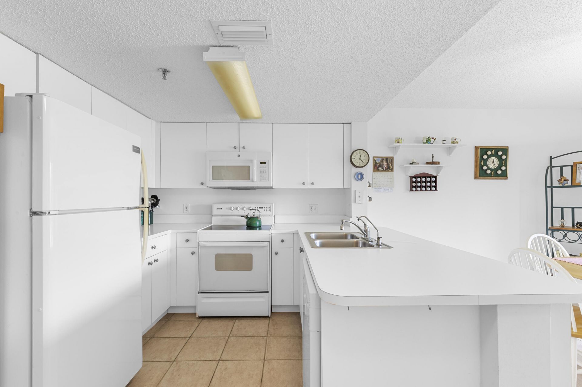 9470 Tangerine Place, Unit 209, Davie, FL 33324 Photo