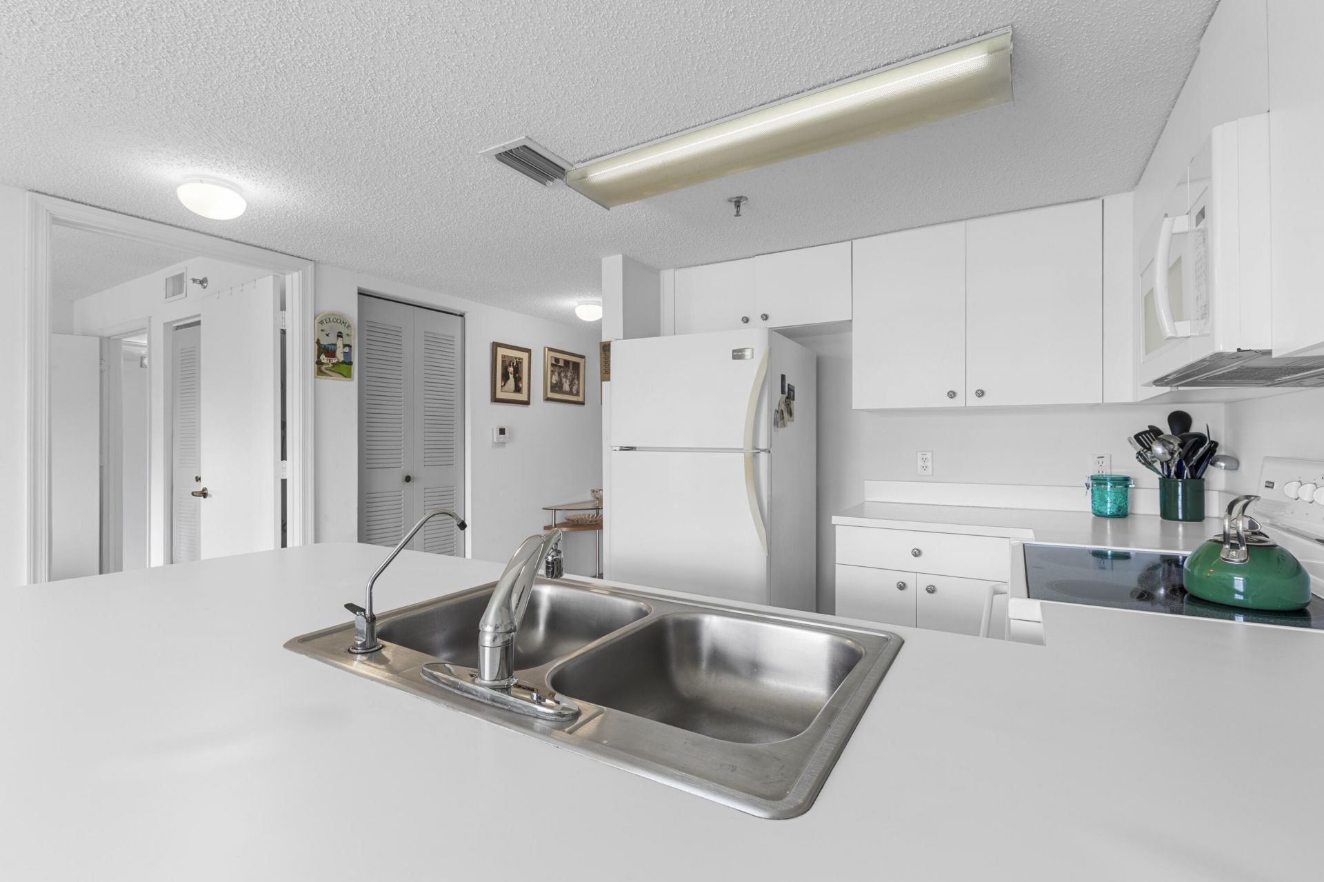 9470 Tangerine Place, Unit 209, Davie, FL 33324 Photo
