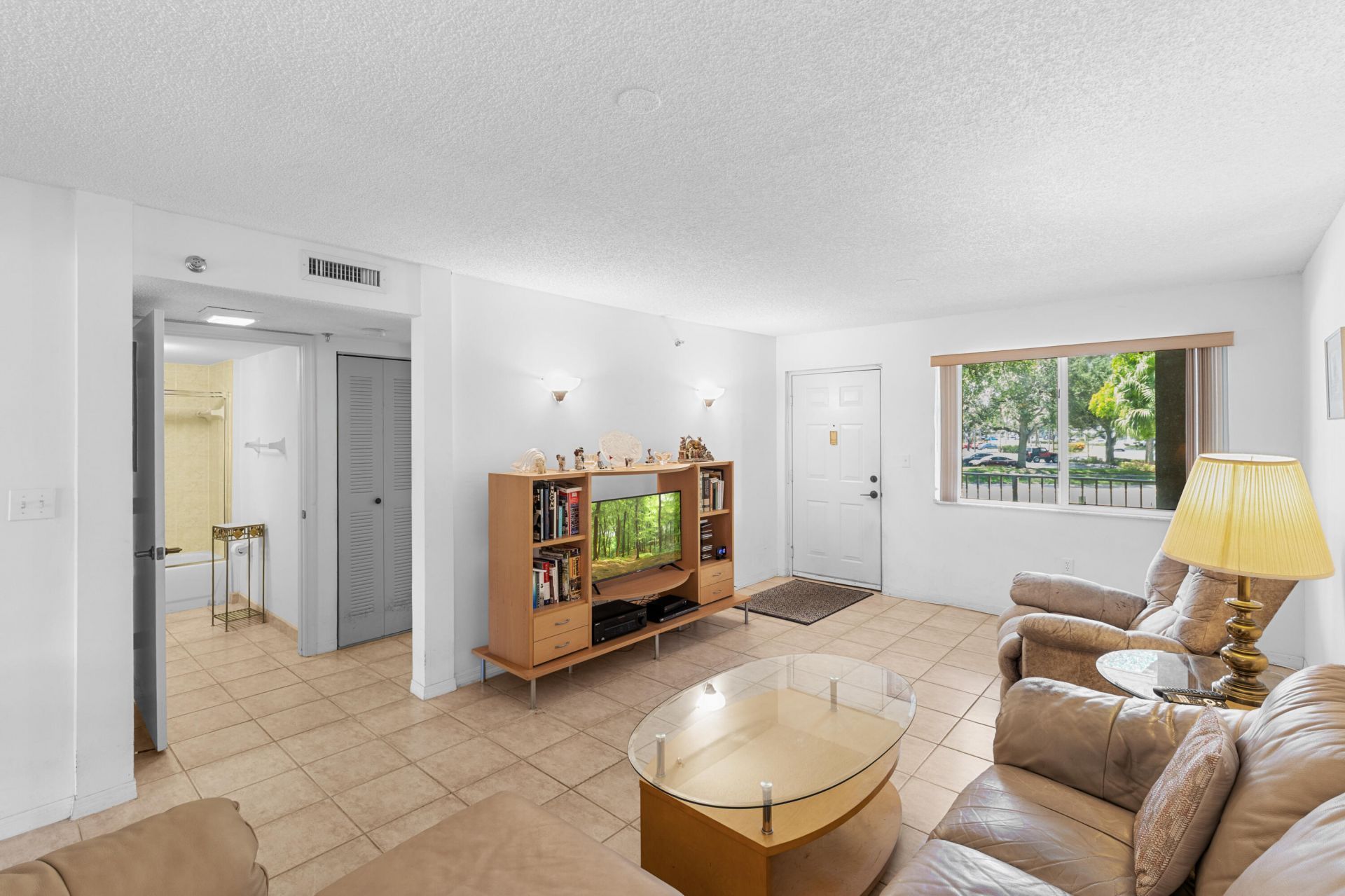 9470 Tangerine Place, Unit 209, Davie, FL 33324 Photo