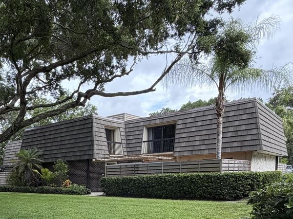 511 5th Terrace, Palm Beach Gardens, FL 33418