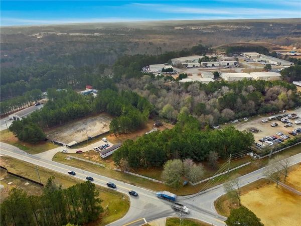 1052 B Carl-Bethlehem Road, Winder, GA 30680