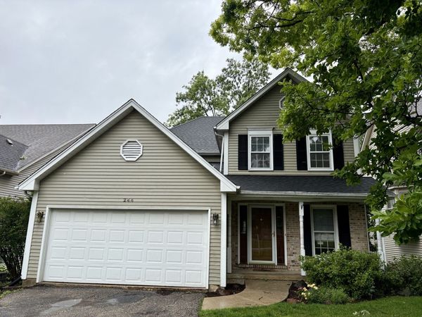 244 Knoll Street , Wheaton, IL 60187