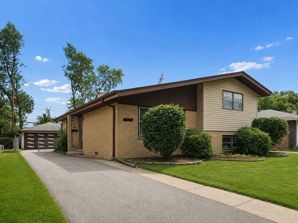 4425 W Jean Street , Alsip, IL 60803