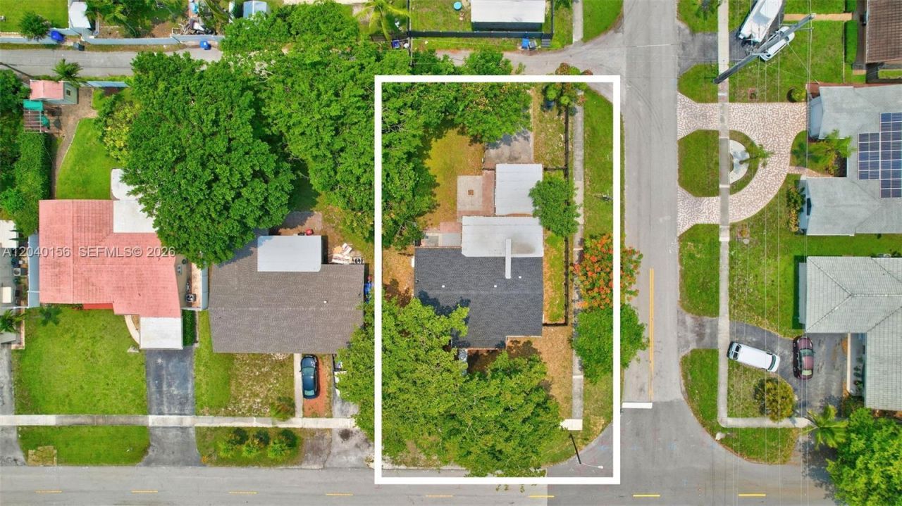 2220 N 40th Ave , Hollywood, FL 33021 Photo