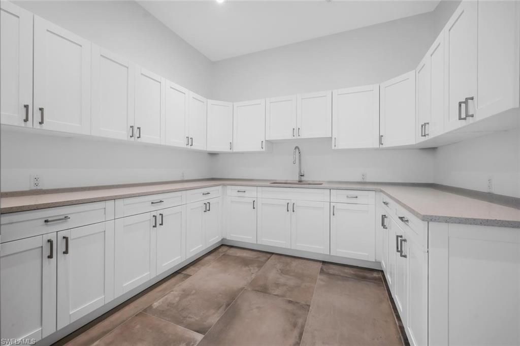 5705 Taylor Rd , Unit 14, Other, FL 34109 Photo