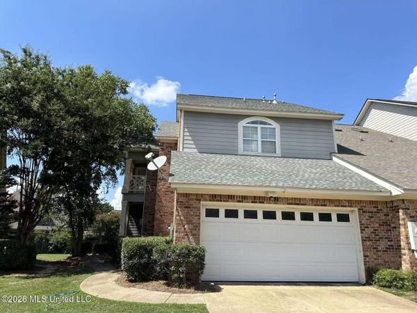 18 Charleston Circle, Brandon, MS 39047