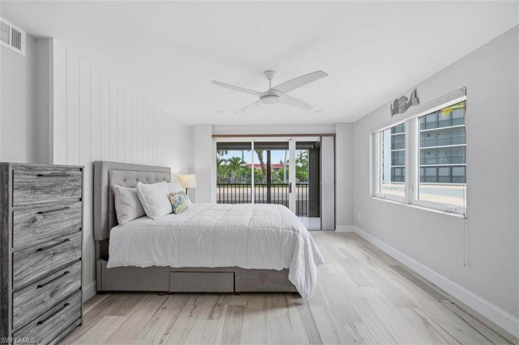 2170 Gulf Shore Blvd N, Unit 24W, Naples, FL 34102 Photo