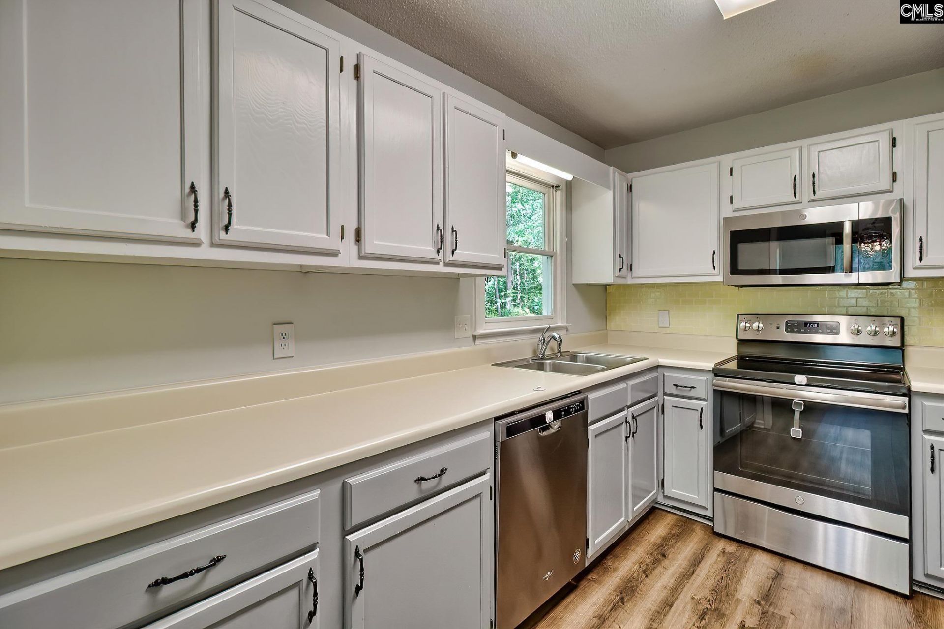 1629 Forest Trace Drive Photo 13
