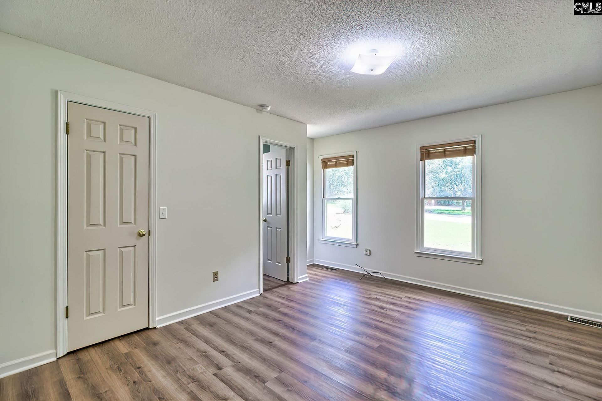 1629 Forest Trace Drive Photo 18
