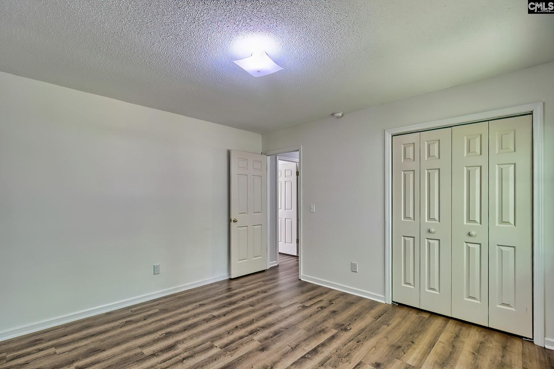1629 Forest Trace Drive Photo 23