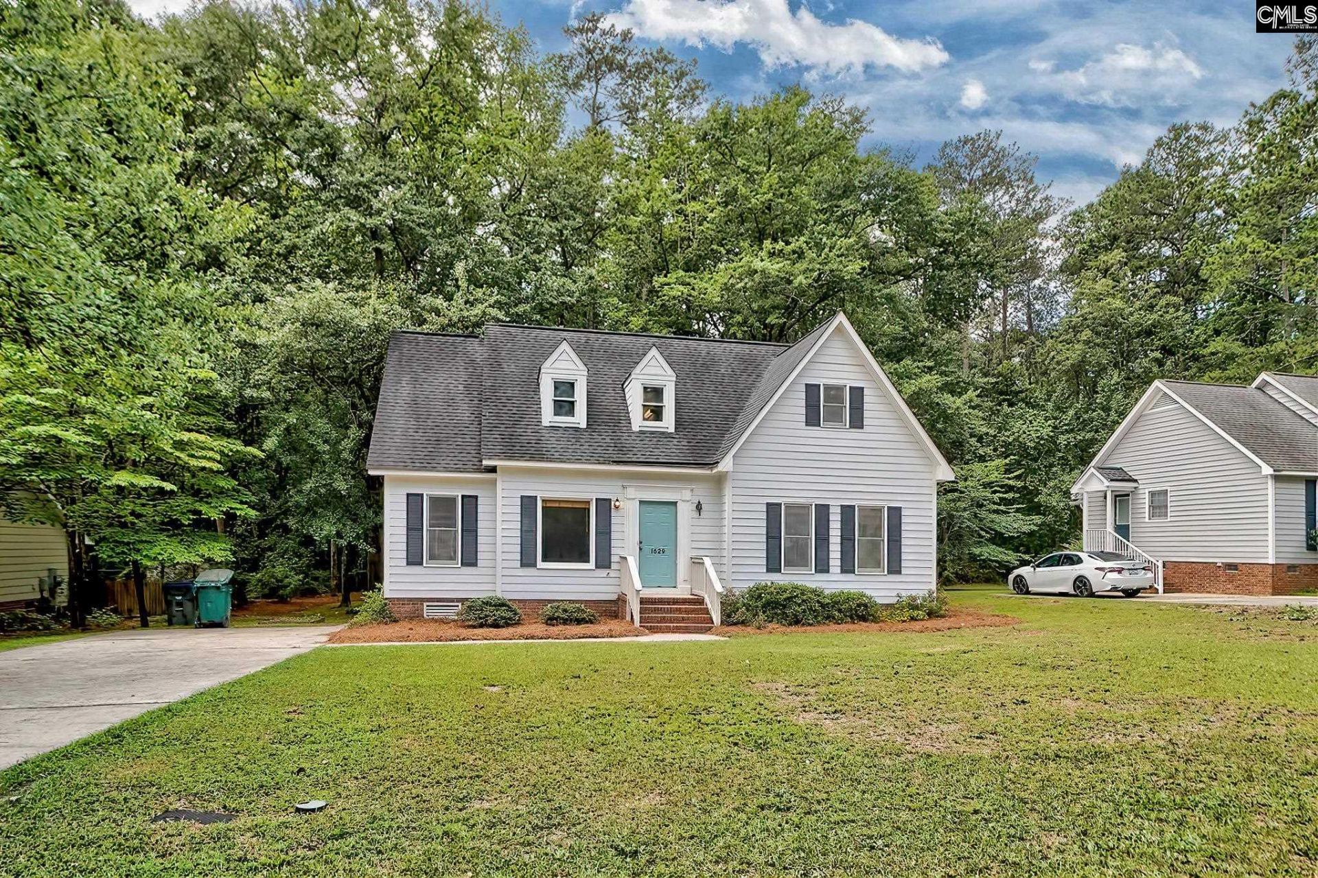 1629 Forest Trace Drive Photo 4