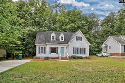 1629 Forest Trace Drive photo 4