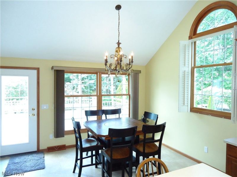 2740 S Canyon Trail, Hinckley, OH 44233 Photo 13