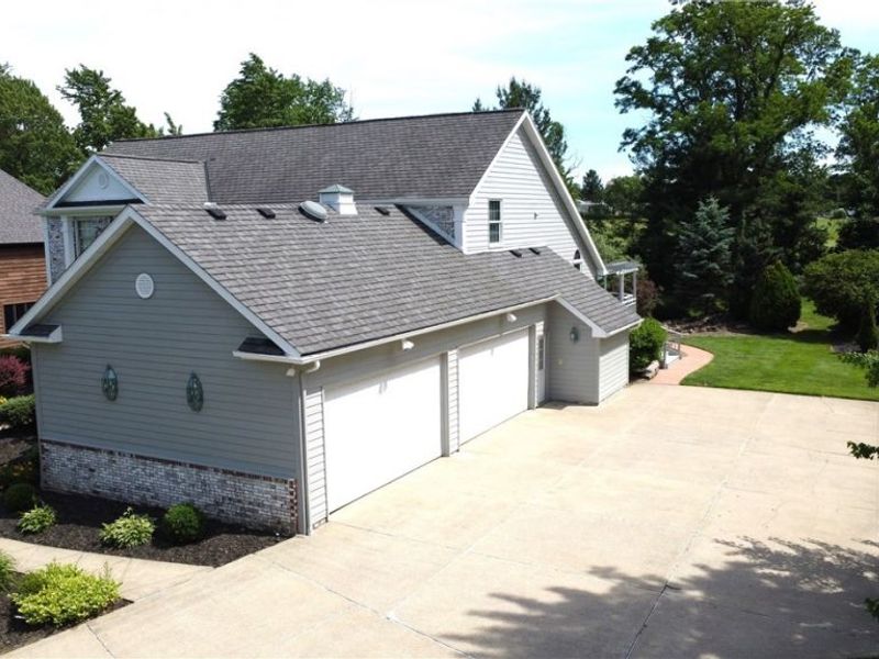 2740 S Canyon Trail, Hinckley, OH 44233 Photo 2