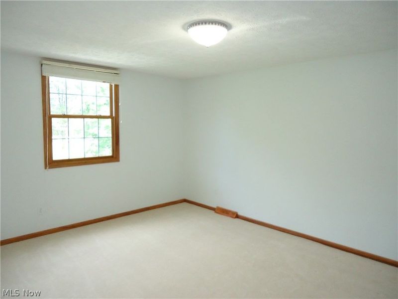 2740 S Canyon Trail, Hinckley, OH 44233 Photo 22