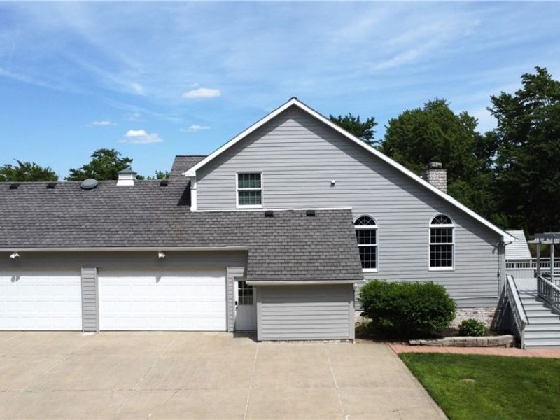 2740 S Canyon Trail, Hinckley, OH 44233 Photo 3
