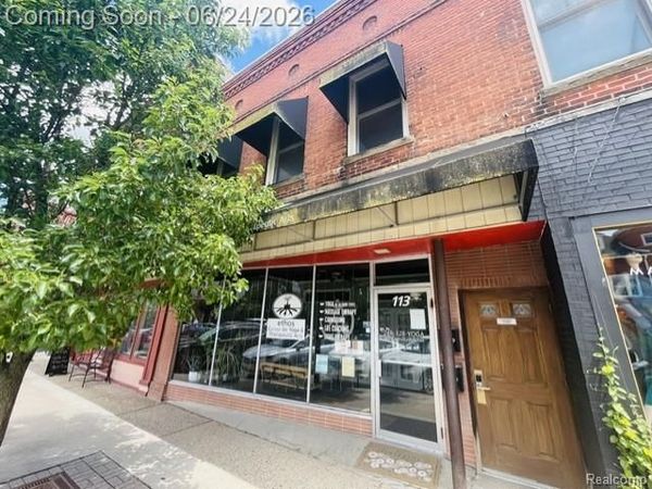113 S Saginaw Street, Holly Vlg, MI 48442