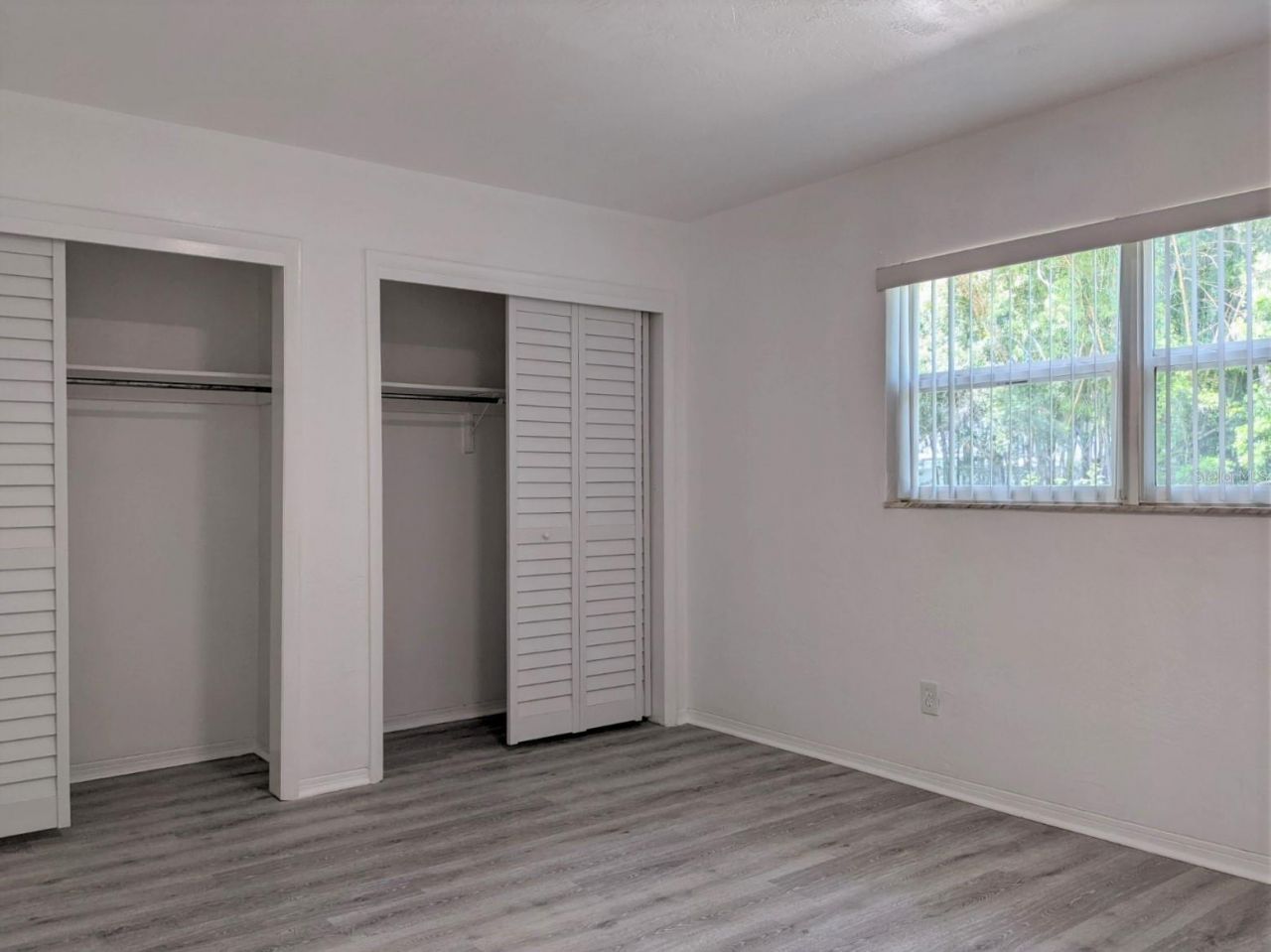 1260 70th Street N, Unit 2, Saint Petersburg, FL 33710 Photo