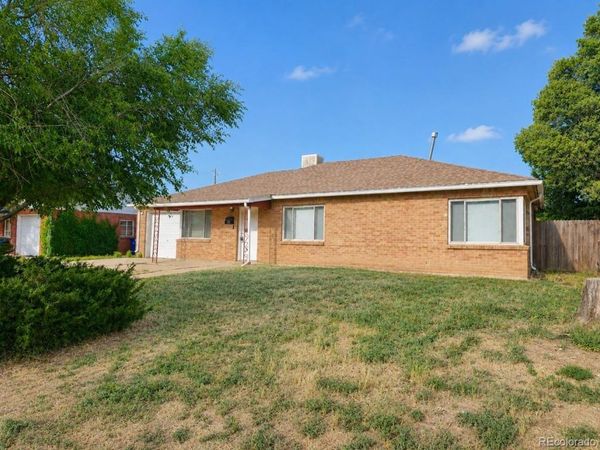 700 Toledo Street , Aurora, CO 80011