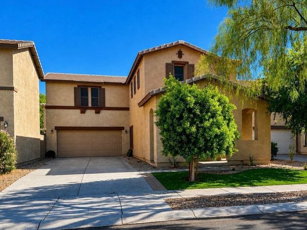 18530 W LEGEND Drive, Surprise, AZ 85374