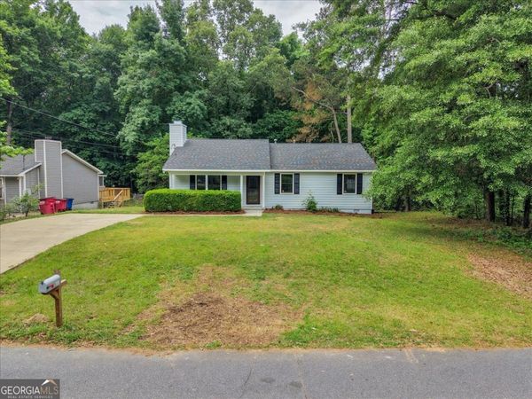 565 Lacebark Drive, Macon, GA 31220