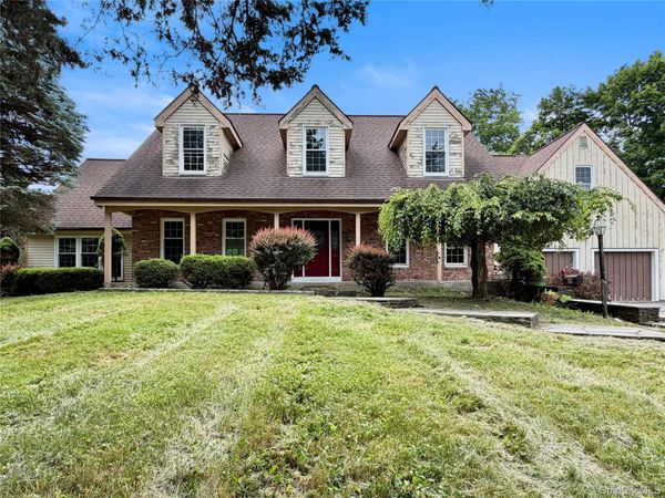 18 Fox Run , Hopewell Junction, NY 12533