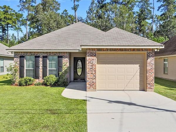 829 FAY Street , Mandeville, LA 70448