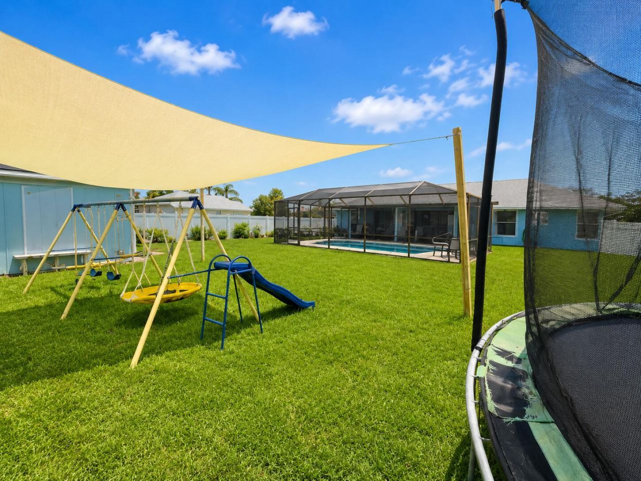 230 SW Inwood Avenue, Port Saint Lucie, FL 34984 Photo