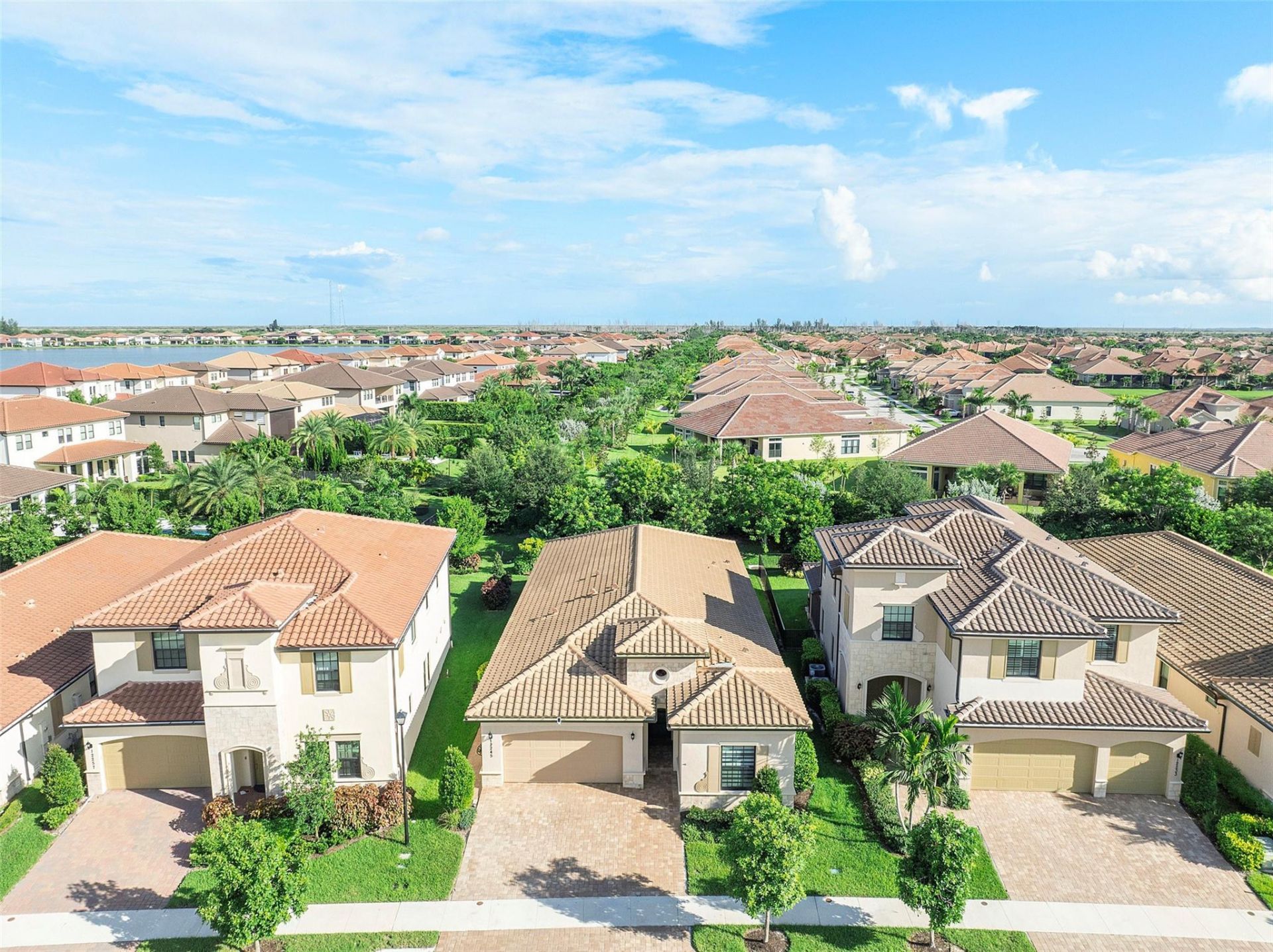 12245 N Baypoint Circle, Parkland, FL 33076 Photo