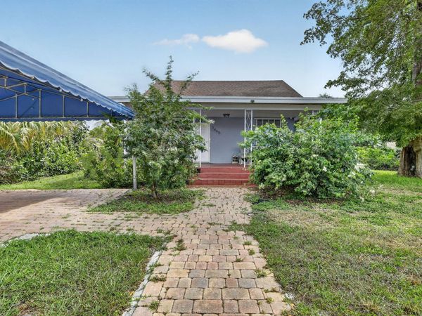 2465 Taylor Street, Hollywood, FL 33020