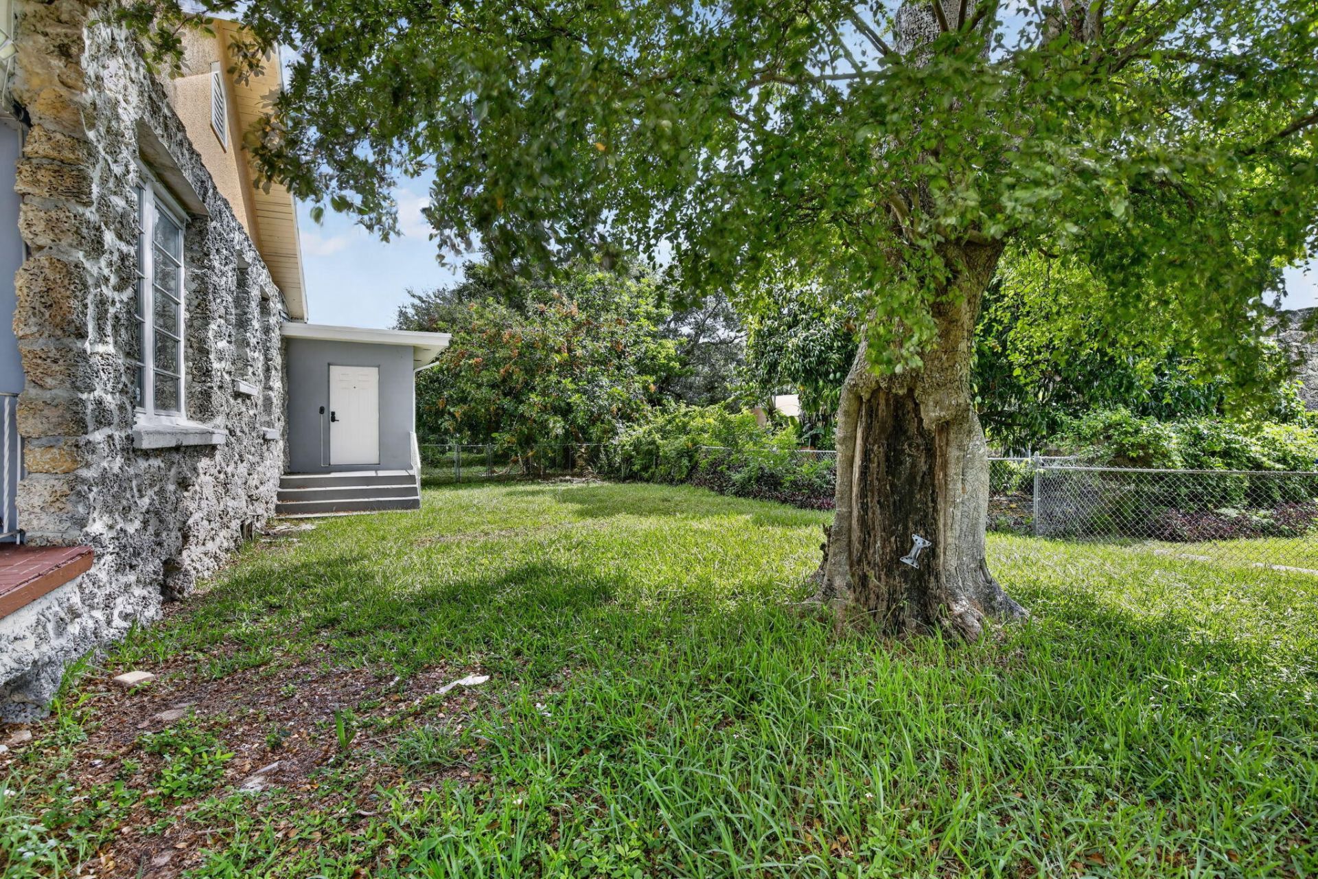 2465 Taylor Street, Hollywood, FL 33020 Photo
