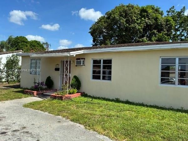 6741 SW 5th Ter , Miami, FL 33144