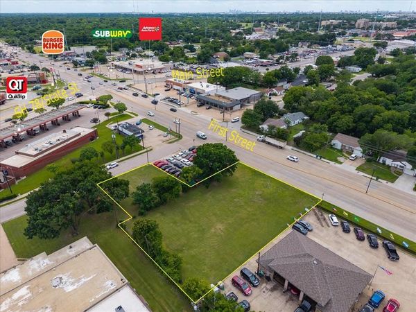212 N 1st Street , Garland, TX 75040