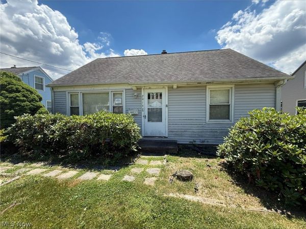 2916 Joseph Place NW, Canton, OH 44708