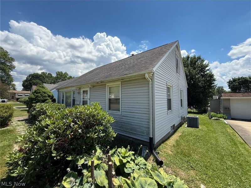 2916 Joseph Place NW, Canton, OH 44708 Photo 7