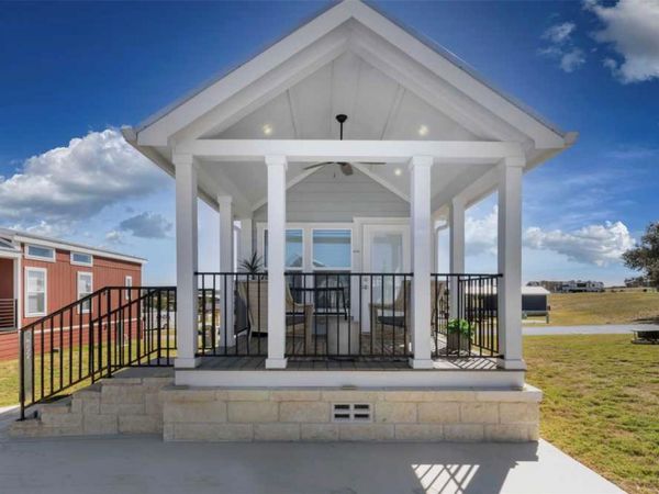 5386 Ranch Road 1376, Unit 52, Fredericksburg, TX 78624