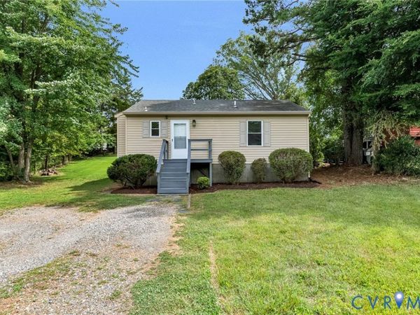 10625 W Providence Road , Chesterfield, VA 23236
