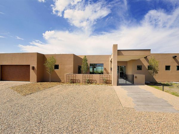 9 Via Palomita , Santa Fe, NM 87506