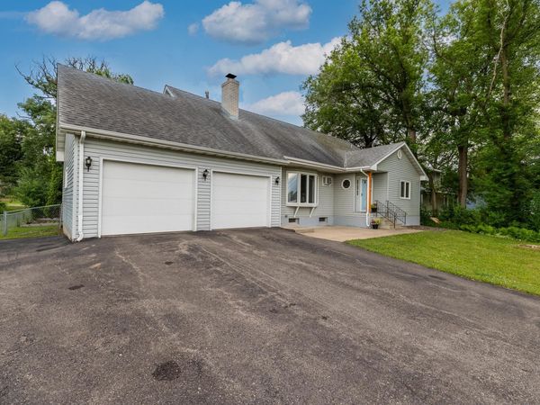 23895 Granada Avenue N, Forest Lake, MN 55025