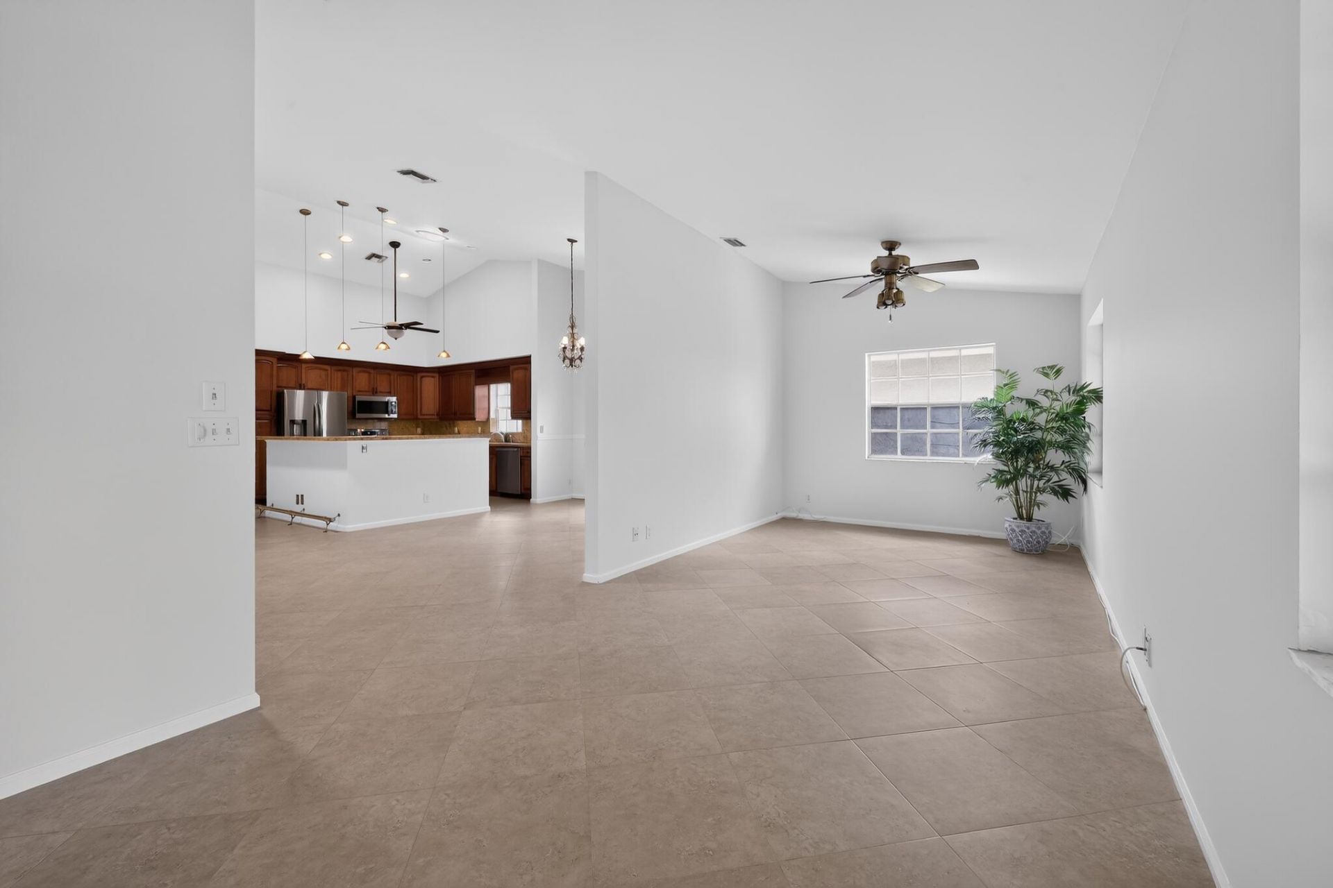 3882 Dafilee Circle, West Palm Beach, FL 33417 Photo