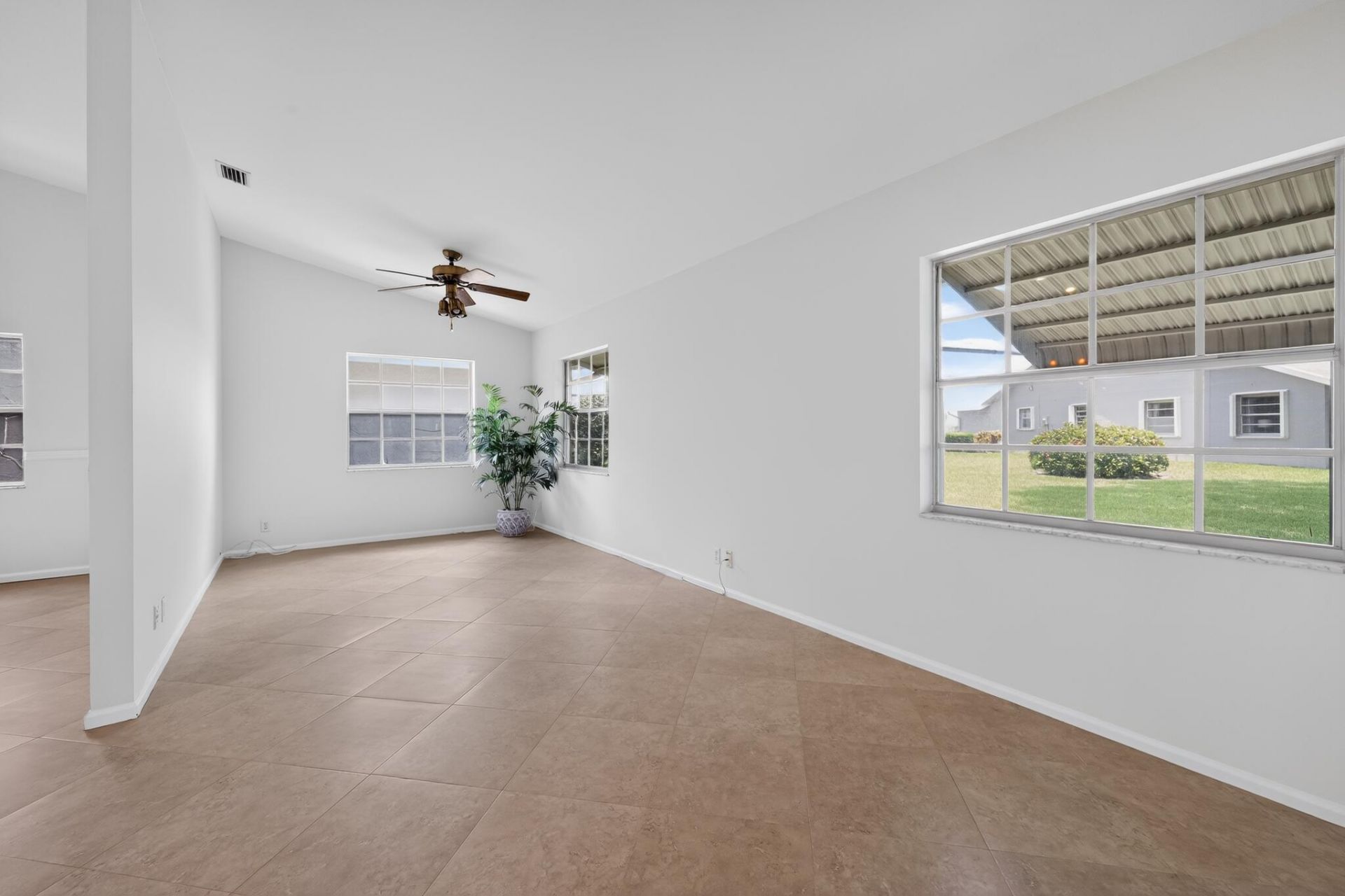 3882 Dafilee Circle, West Palm Beach, FL 33417 Photo