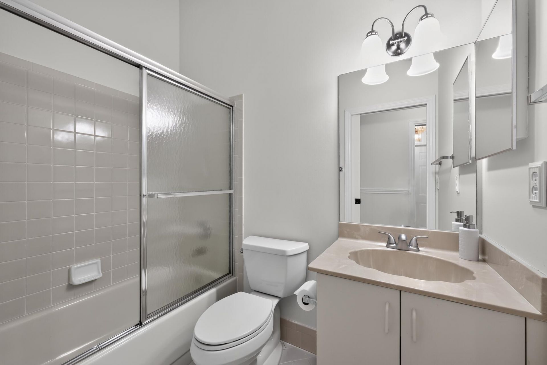 3882 Dafilee Circle, West Palm Beach, FL 33417 Photo