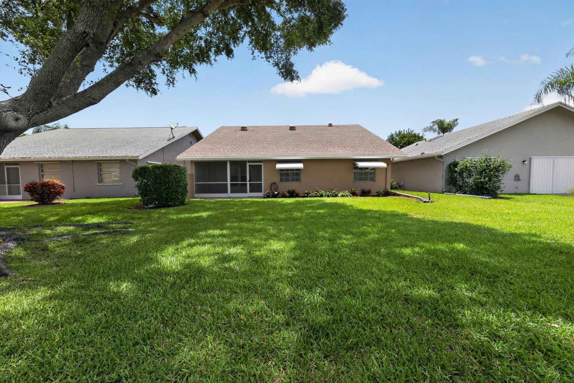 3882 Dafilee Circle, West Palm Beach, FL 33417 Photo