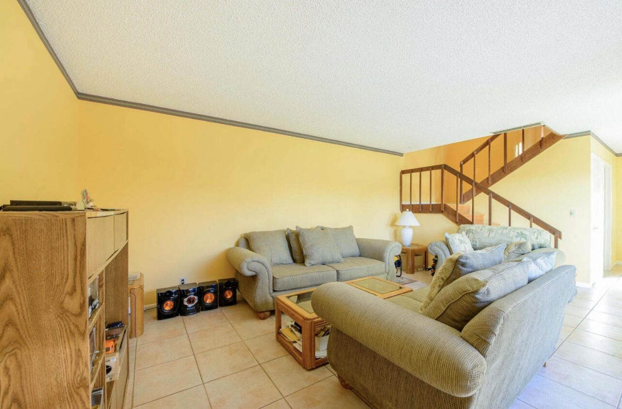 4101 N Waterview Circle, Unit 41-a, Palm Springs, FL 33461 Photo