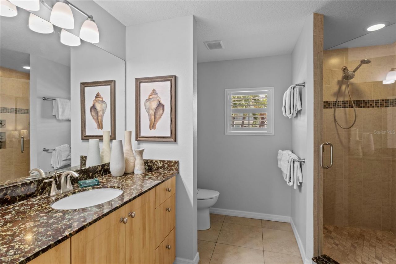 110 Palm Avenue, Anna Maria, FL 34216 Photo
