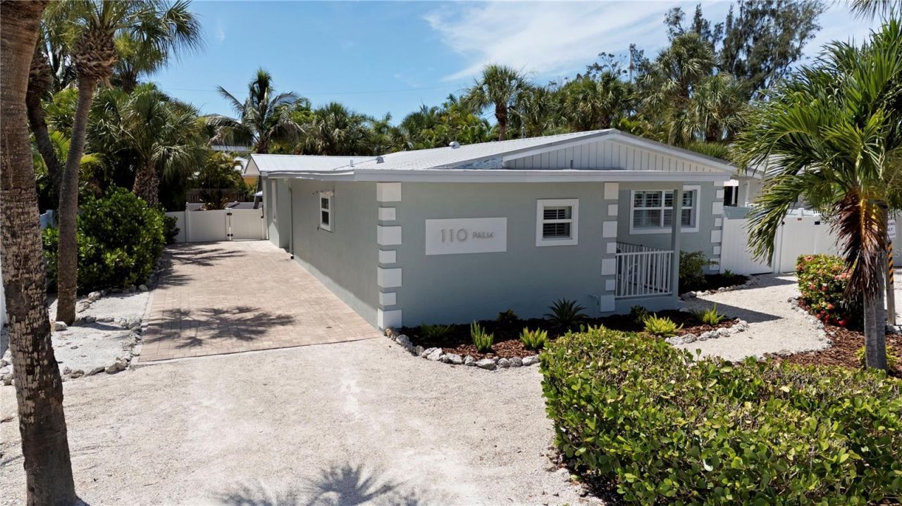 110 Palm Avenue, Anna Maria, FL 34216 Photo