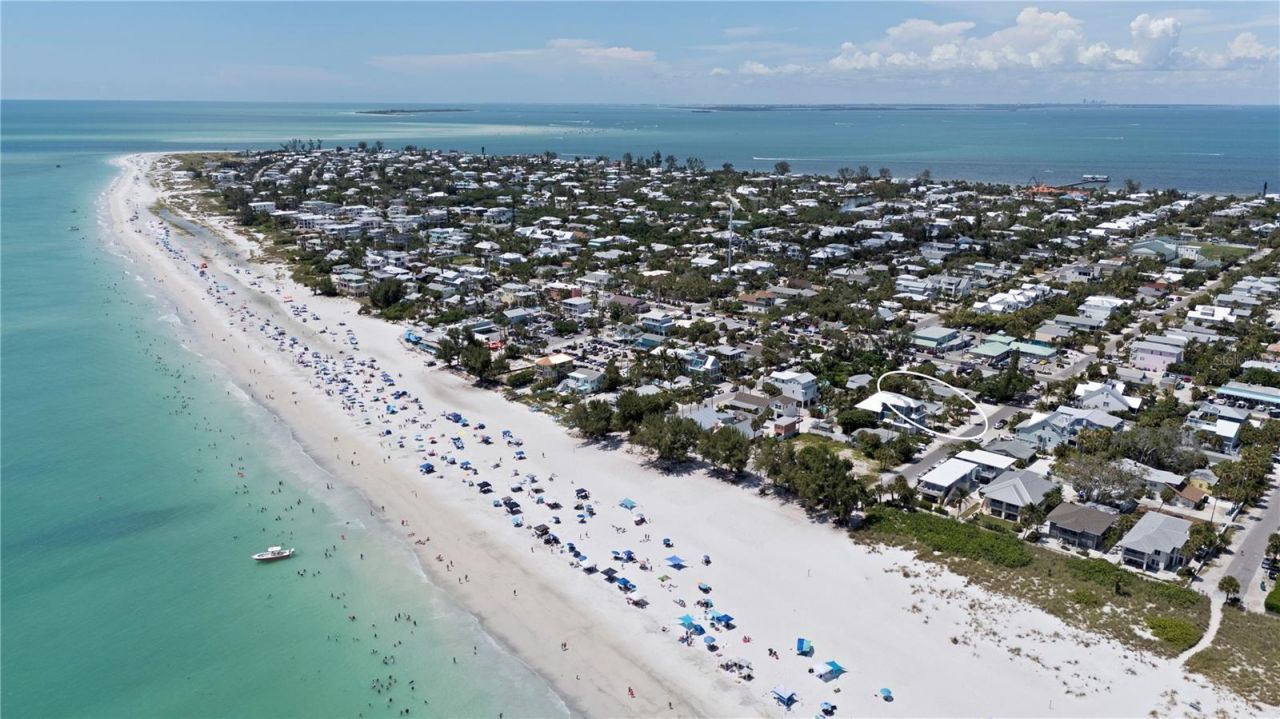 110 Palm Avenue, Anna Maria, FL 34216 Photo