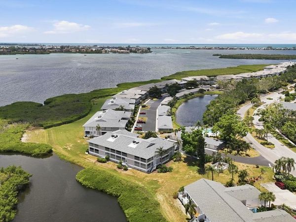 1103 EDGEWATER CIRCLE , Unit 1103, BRADENTON, FL 34209