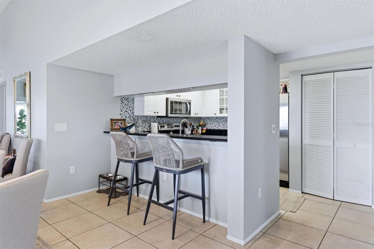 1103 Edgewater Circle, Unit 1103, Bradenton, FL 34209 Photo
