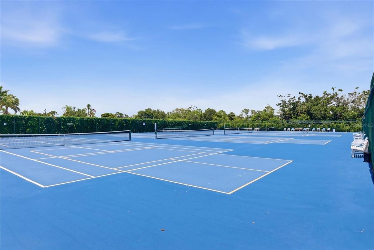 1103 Edgewater Circle, Unit 1103, Bradenton, FL 34209 Photo